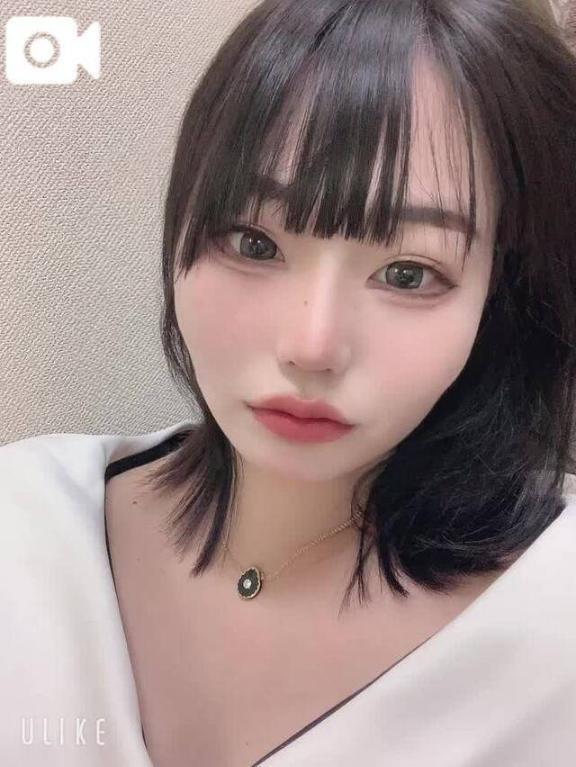 前髪ぱっつん