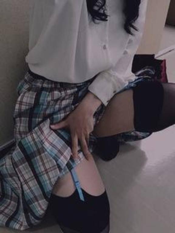 眩しさとガーター｜写メ日記｜ゆめ｜新宿 出張M性感 ハイブリッド痴女性感エロメス