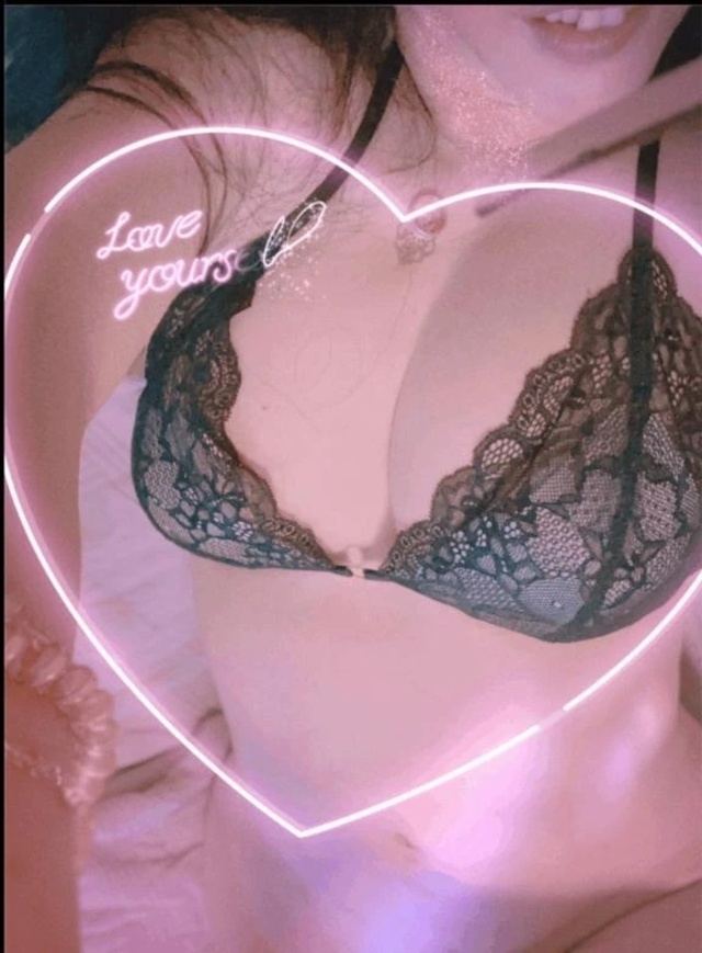 雨が気になります｜写メ日記｜澄原(すみはら)｜恵比寿・目黒 人妻デリヘル 熟女出逢い会『百合の園』目黒店