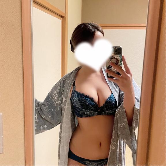 残り1枠のみ！｜写メ日記｜じゃすみん｜新宿 一般デリヘル とある風俗店やりすぎさーくる新宿大久保店