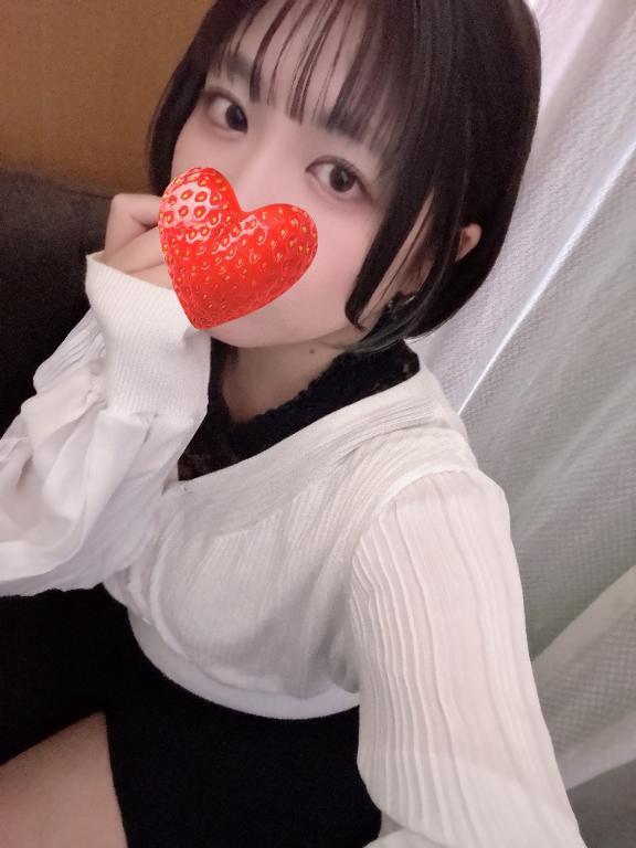 出勤してます｜写メ日記｜ちょこ｜新宿 一般デリヘル とある風俗店やりすぎさーくる新宿大久保店