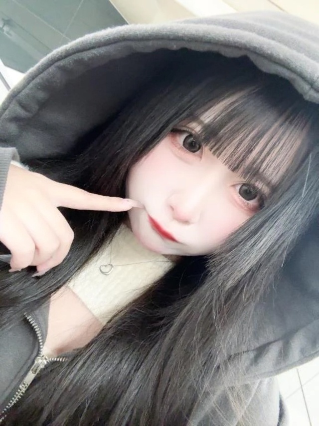 はやまったよ🖤｜写メ日記｜みい｜新宿 一般デリヘル とある風俗店やりすぎさーくる新宿大久保店