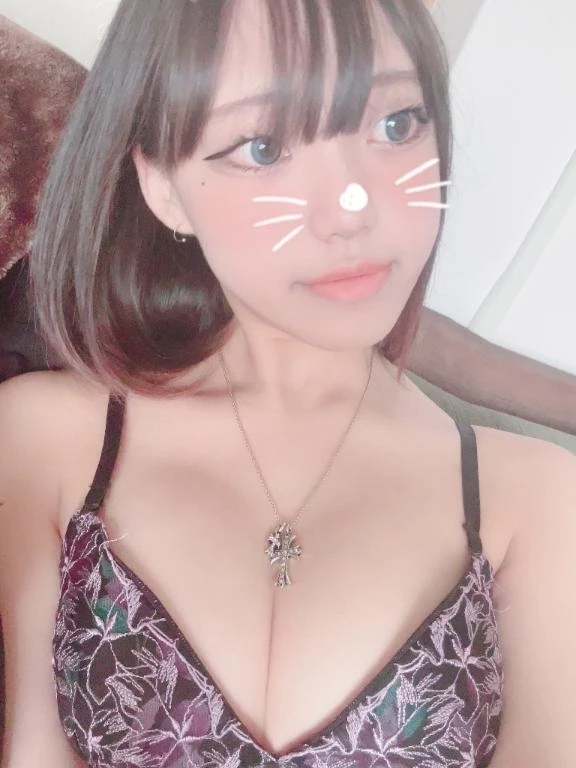 出勤致します｜写メ日記｜えりか｜新宿 一般デリヘル とある風俗店やりすぎさーくる新宿大久保店