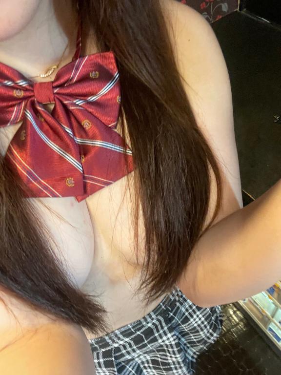 えちすぎる悩み｜写メ日記｜かなめ｜新宿 一般デリヘル とある風俗店やりすぎさーくる新宿大久保店