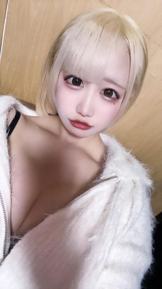 本日！！｜写メ日記｜かのん｜新宿 一般デリヘル とある風俗店やりすぎさーくる新宿大久保店