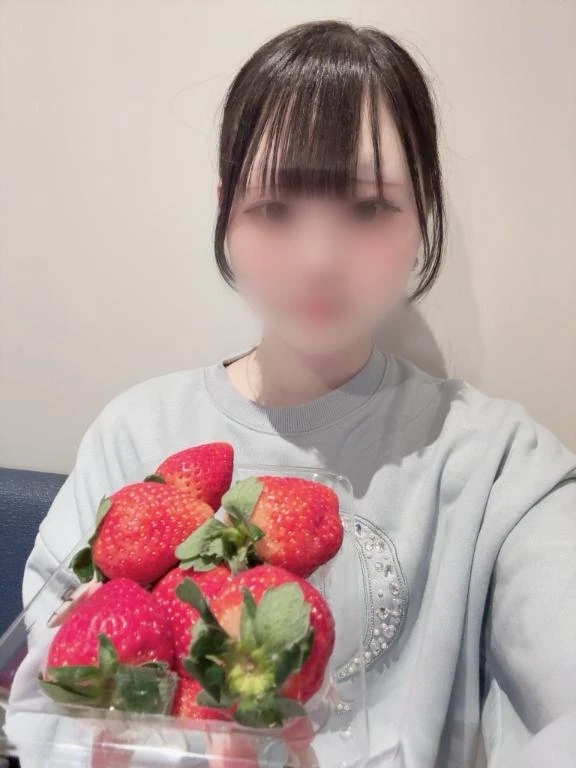 嬉しい出来事｜写メ日記｜いちご｜新宿 一般デリヘル とある風俗店やりすぎさーくる新宿大久保店