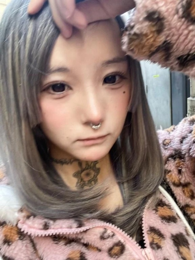 12日13-22時います！