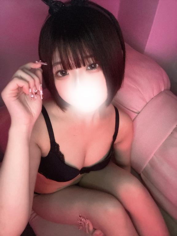 金晩｜写メ日記｜めんま｜新宿 一般デリヘル とある風俗店やりすぎさーくる新宿大久保店