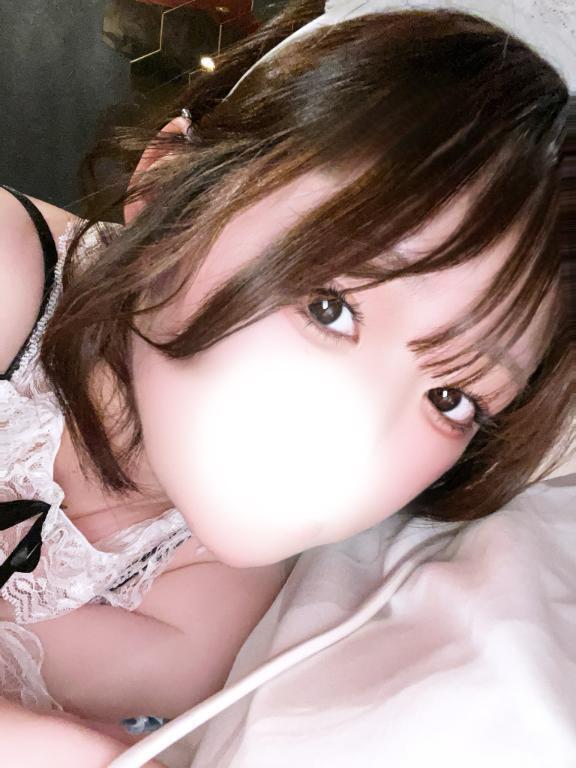雨の日の予定決まった？｜写メ日記｜みお｜新宿 一般デリヘル とある風俗店やりすぎさーくる新宿大久保店