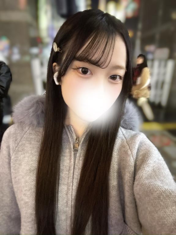 出勤してます｜写メ日記｜にこり｜新宿 一般デリヘル とある風俗店やりすぎさーくる新宿大久保店