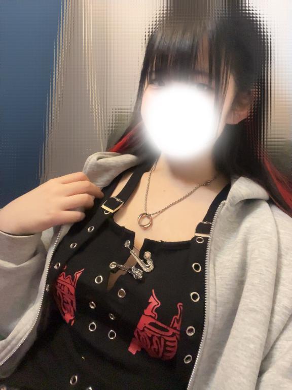 毛繕いしてます｜写メ日記｜きなこ｜新宿 一般デリヘル とある風俗店やりすぎさーくる新宿大久保店