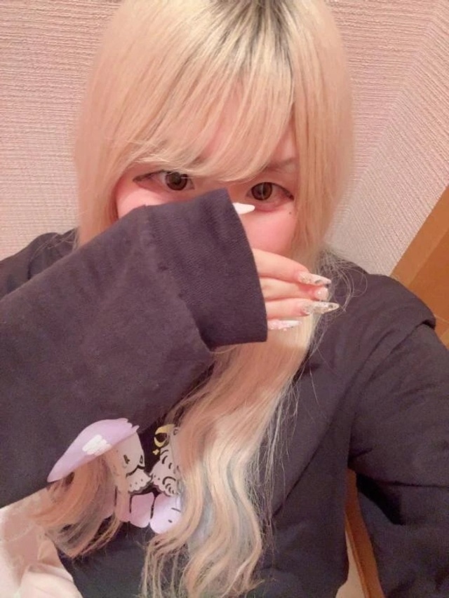 こんばんはᐢ ̥_  ̫ _ ̥ᐢ♡｜写メ日記｜めろ｜新宿 一般デリヘル とある風俗店やりすぎさーくる新宿大久保店
