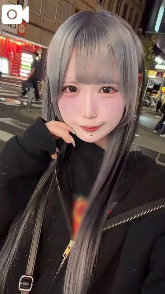 髪色変えたよ！