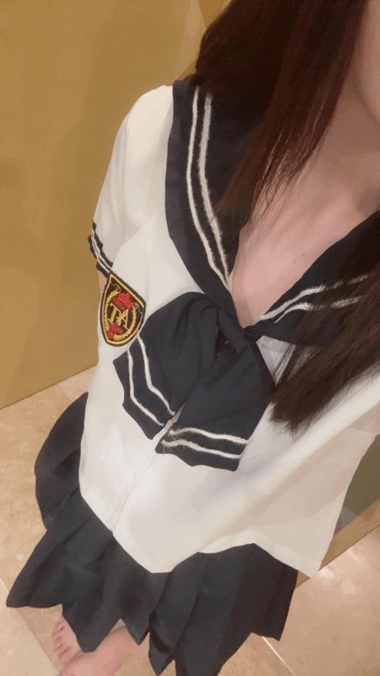 エロい事したいな🥺︎｜写メ日記｜ぱん｜新宿 一般デリヘル とある風俗店やりすぎさーくる新宿大久保店