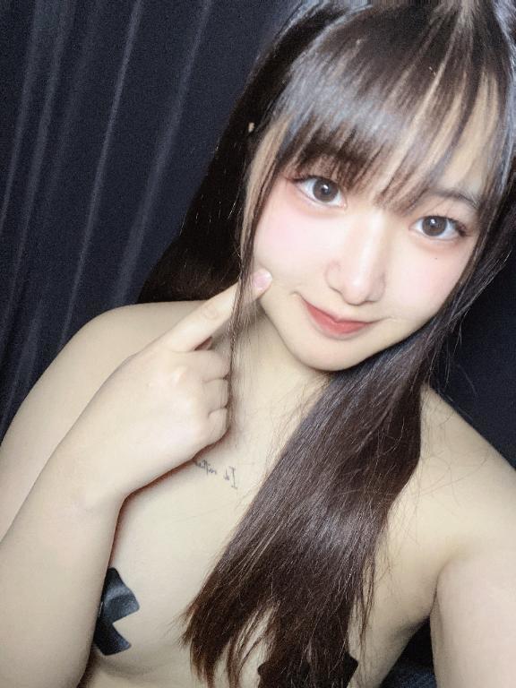 出勤しました♡｜写メ日記｜くるみ｜新宿 一般デリヘル とある風俗店やりすぎさーくる新宿大久保店