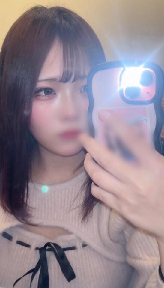 出勤しました｜写メ日記｜みんみ｜新宿 一般デリヘル とある風俗店やりすぎさーくる新宿大久保店