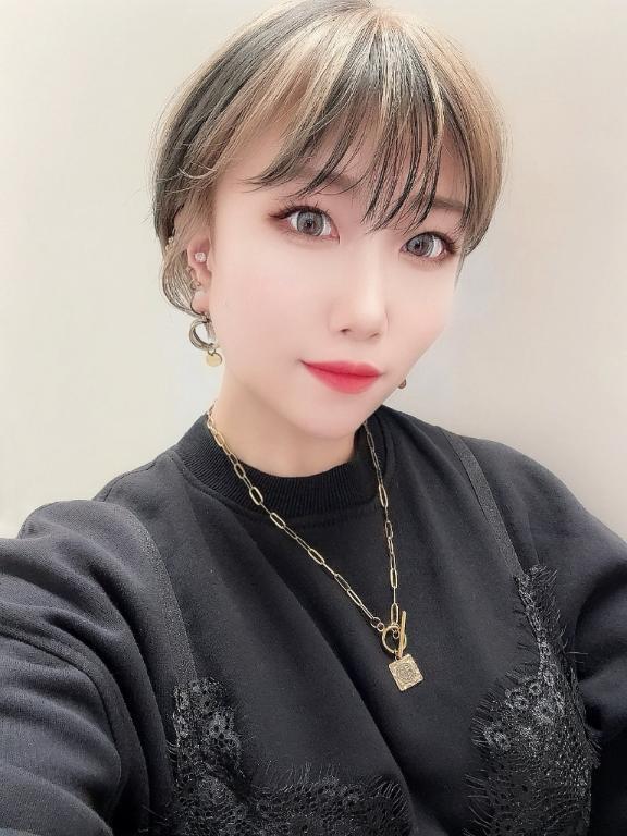 new hair｜写メ日記｜れいさ｜新宿 一般デリヘル とある風俗店やりすぎさーくる新宿大久保店