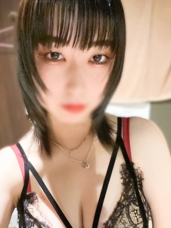 えれな