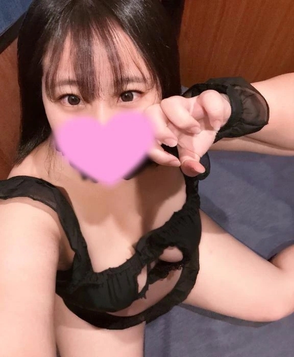 明日出勤しますっ🌙甘々補給しにきてね💗｜写メ日記｜くるみ｜品川・五反田 ぽっちゃりデリヘル ぷよステーション 品川店