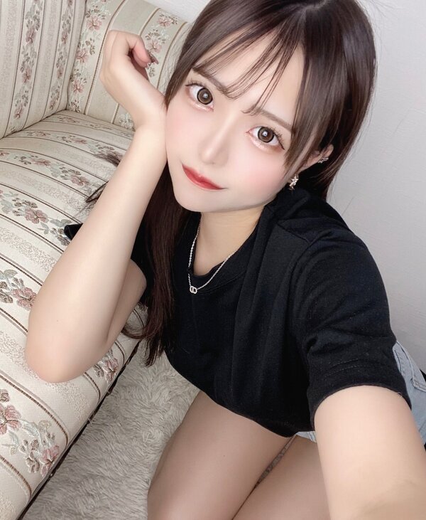 清水リカ