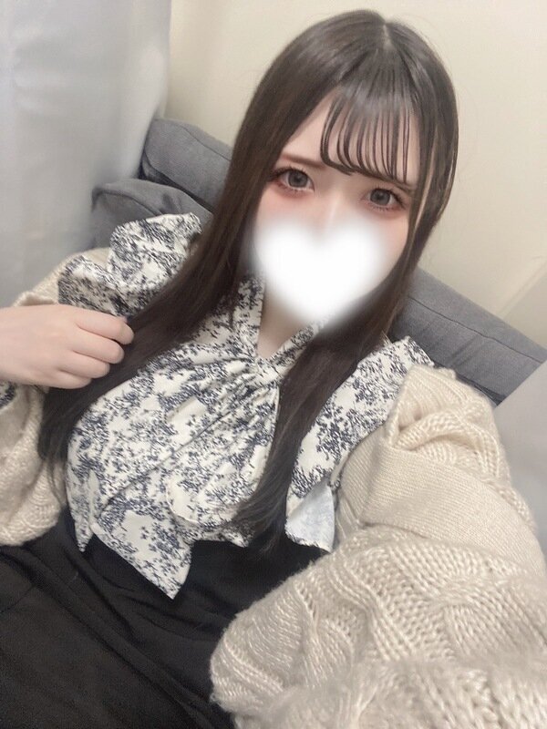 葉月リカ