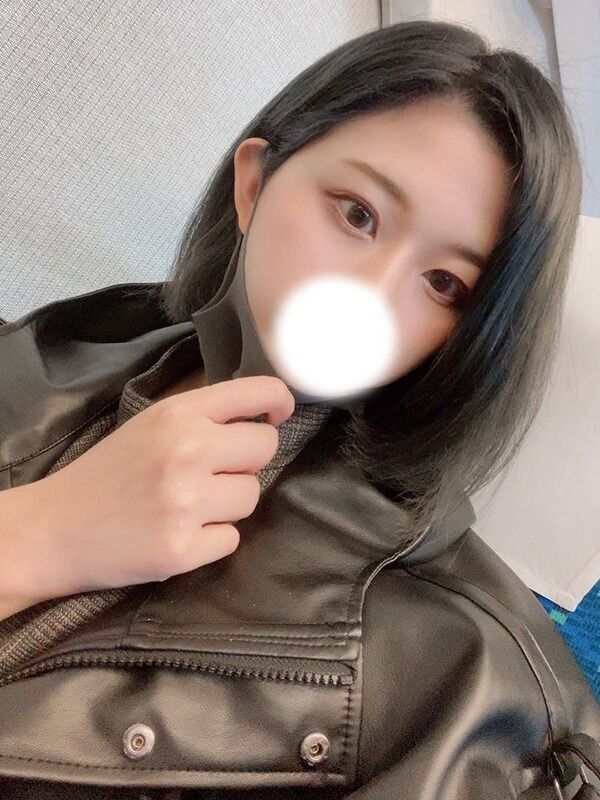 あみな