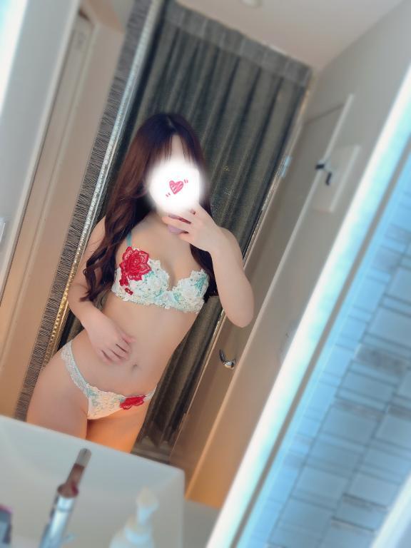 いますよん︎｜写メ日記｜EMIRI｜鶯谷 一般デリヘル さくらん東京