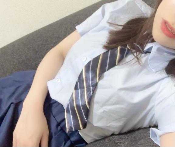 制服ってやっぱ反則だよね？