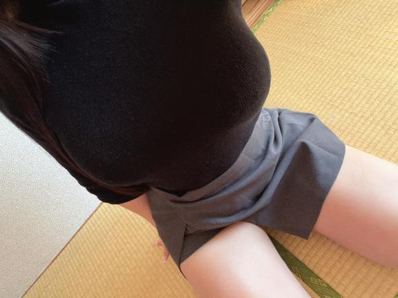 何着たらいいかわからない季節だから黒ニットにした｜写メ日記｜MILK｜鶯谷 一般デリヘル さくらん東京