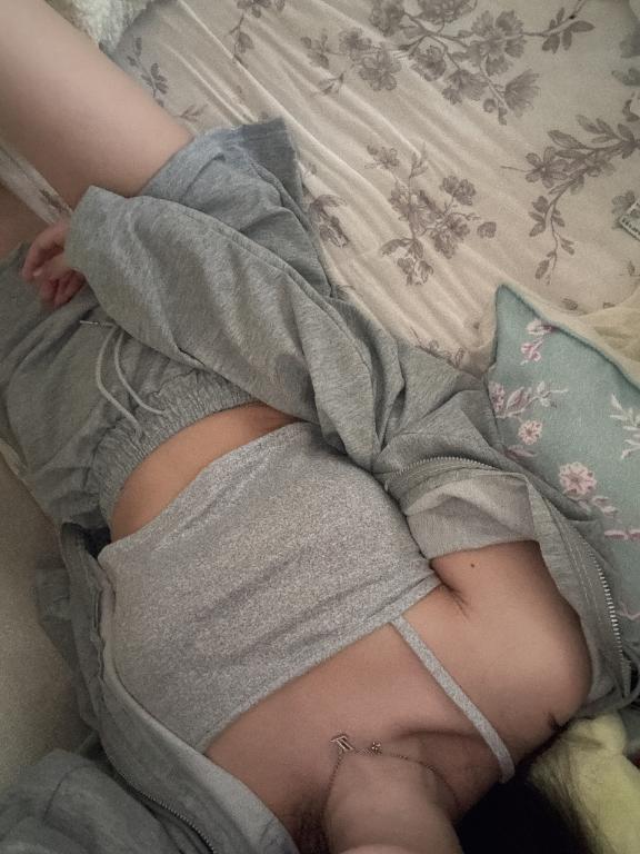 お休みぷんぷん｜写メ日記｜KOHAKU｜鶯谷 一般デリヘル さくらん東京