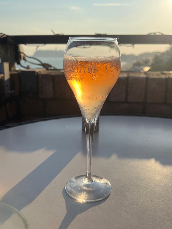 残暑お見舞い申し上げます☀️｜写メ日記｜あみか｜品川・五反田 人妻デリヘル 奥様鉄道69 東京店