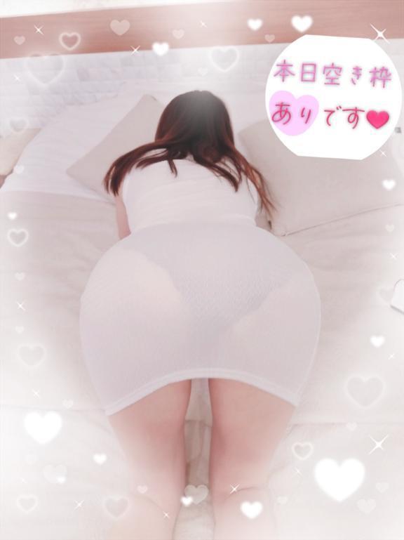 本日1枠空いてます❣️❣️｜写メ日記｜さゆり｜池袋 人妻デリヘル 池袋人妻城