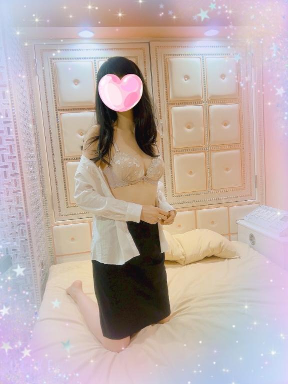 ゲリラ出勤2日目です♡｜写メ日記｜あかり｜池袋 人妻デリヘル 池袋人妻城