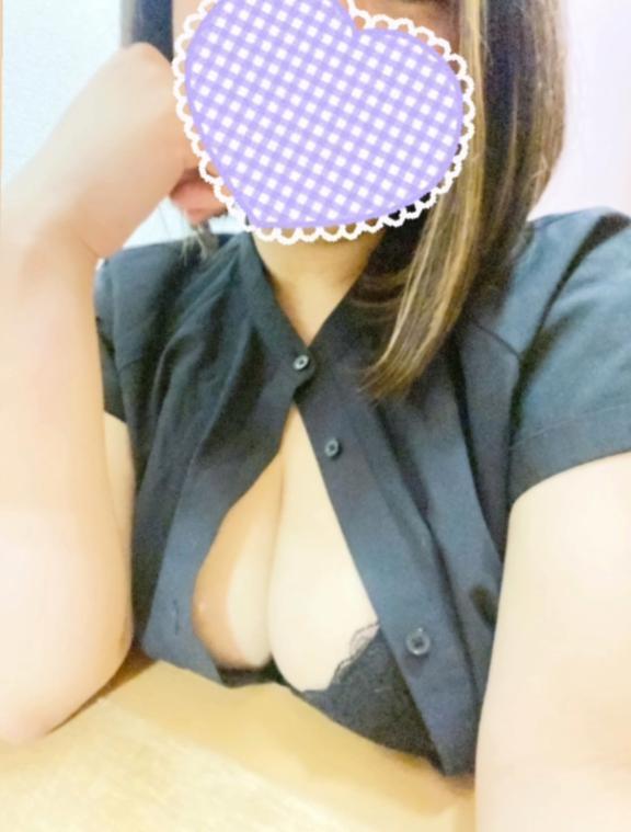 出勤しております💓｜写メ日記｜あやな｜池袋 人妻デリヘル 池袋人妻城