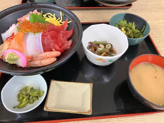 海鮮丼❣️✨｜写メ日記｜るな｜池袋 人妻デリヘル 池袋人妻城