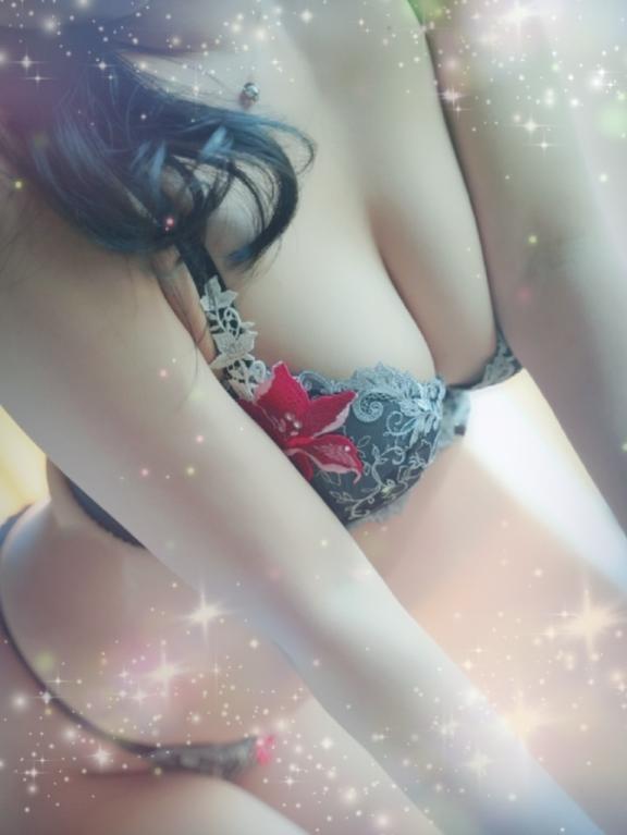 19時ごろ～空いてます｜写メ日記｜あき｜池袋 人妻デリヘル 池袋人妻城