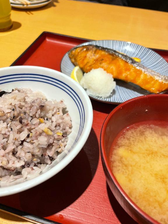 いつも何食べてるんですか？｜写メ日記｜かえで｜池袋 人妻デリヘル 池袋人妻城