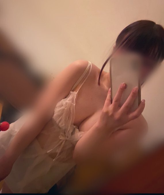 出勤してるよ｜写メ日記｜中村リカ｜池袋 出張エステ #生が大好き！職業、女子大生。池袋店