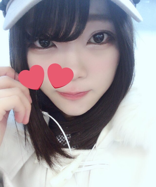 食べようかな??｜写メ日記｜友里奈リカ｜池袋 出張エステ #生が大好き！職業、女子大生。池袋店