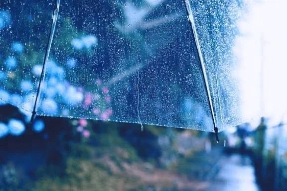 雨の中、ご予約ありがとうございます✨