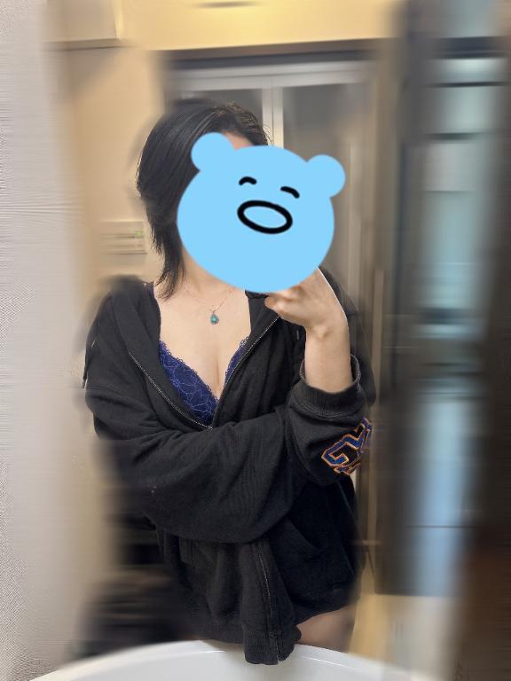 出勤予定‼️｜写メ日記｜れおん｜錦糸町・小岩・葛西 人妻デリヘル One More 奥様 錦糸町店