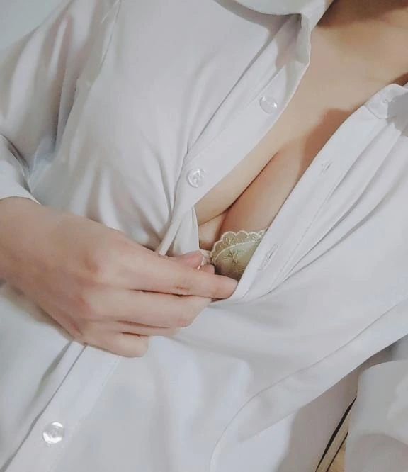 召喚依頼｜写メ日記｜かえで｜錦糸町・小岩・葛西 人妻デリヘル One More 奥様 錦糸町店