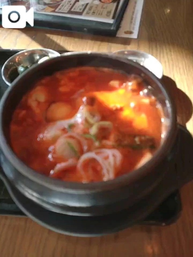 ┏⁠(⁠＾⁠0⁠＾⁠)⁠┛