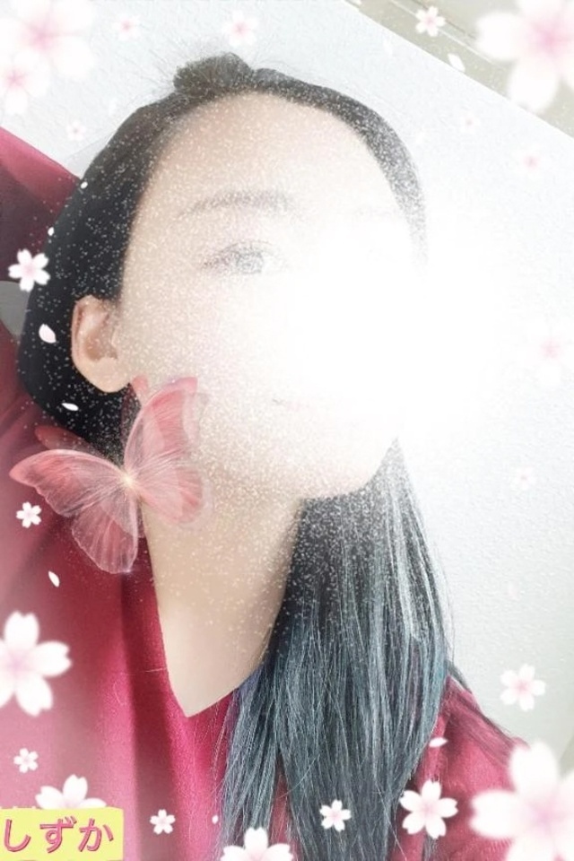 10:00出勤♥️｜写メ日記｜しずか｜錦糸町・小岩・葛西 人妻デリヘル One More 奥様 錦糸町店