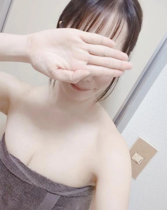 目隠し奥様❤️｜写メ日記｜さくら｜錦糸町・小岩・葛西 人妻デリヘル One More 奥様 錦糸町店