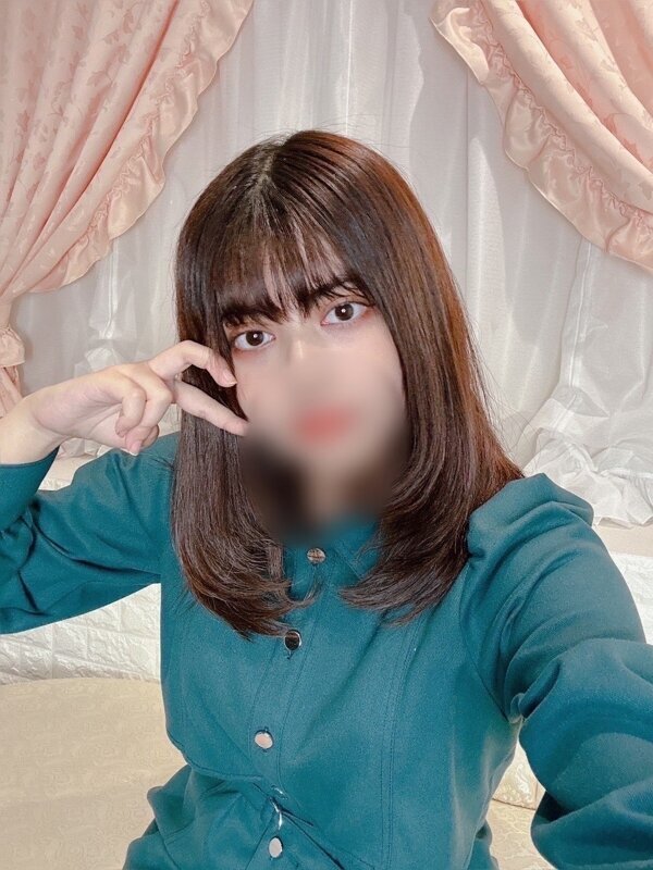 りりな