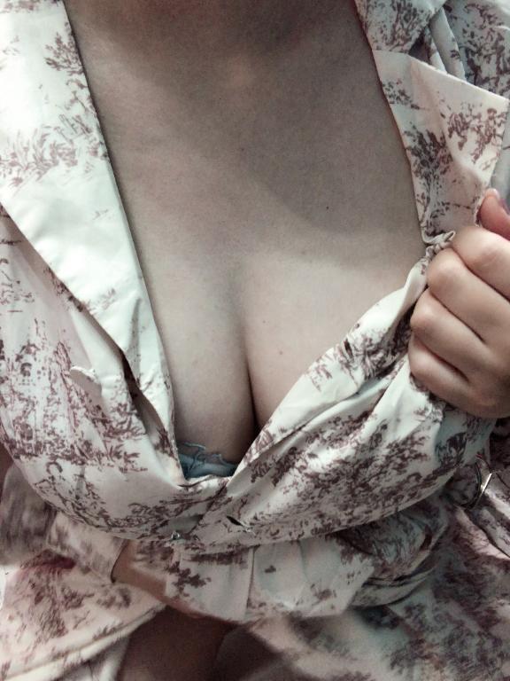 21日 御礼｜写メ日記｜吉沢｜錦糸町・小岩・葛西 人妻デリヘル 人妻最後の砦小岩店