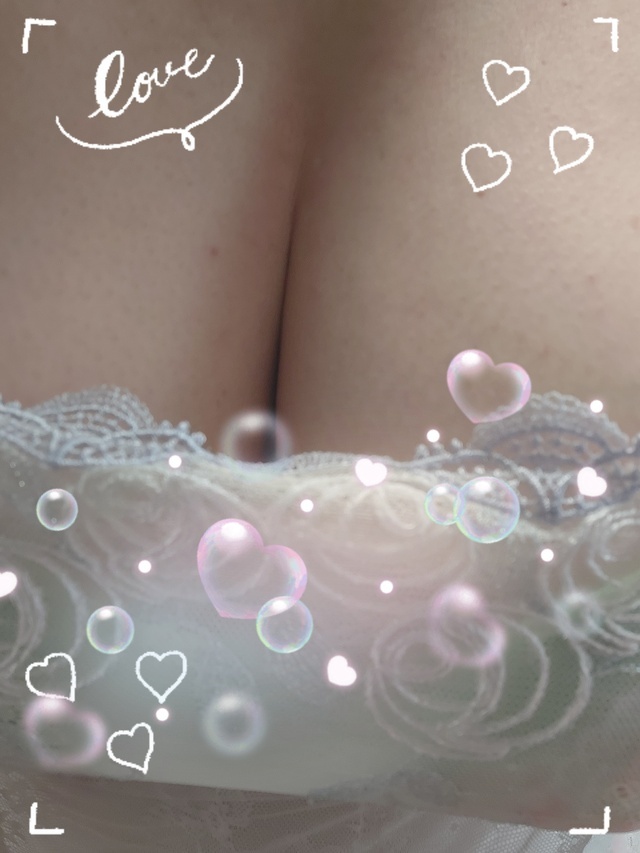 夏に向けて｜写メ日記｜花｜鶯谷 ぽっちゃりデリヘル ぽっちゃり熟女～バカラ～