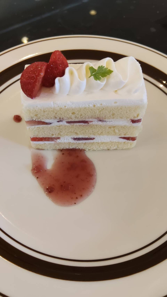 ケーキ|写メ日記|みく|鶯谷 ぽっちゃりデリヘル ぽっちゃり熟女~バカラ~