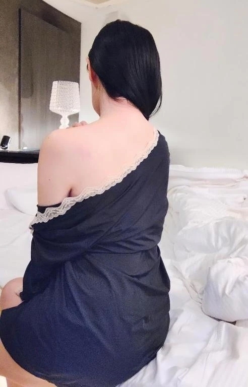 明日出勤します